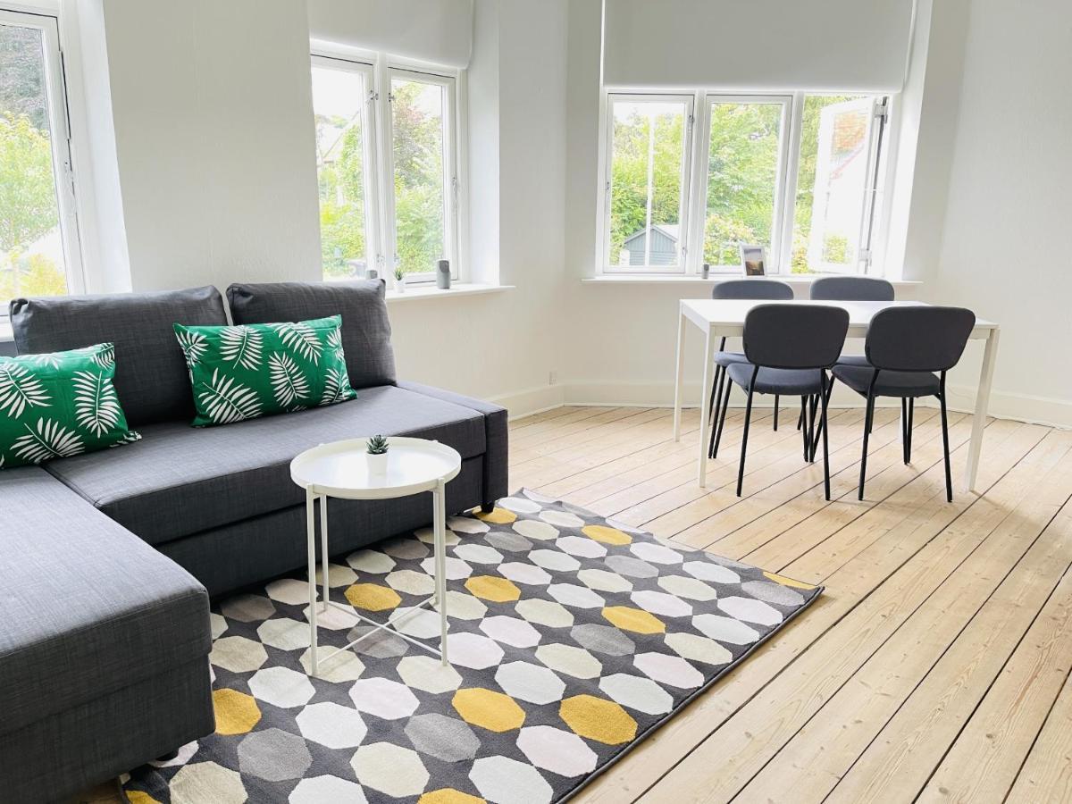 Aday - City Central Mansion - 1 Bedroom Apartment With Garden 올보르 외부 사진